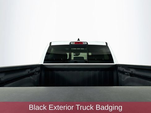 Used 2025 RAM 1500 Laramie w/ Night Edition AWD/4WD image 33