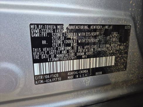 Certified 2025 Toyota RAV4 XLE AWD/4WD image 24