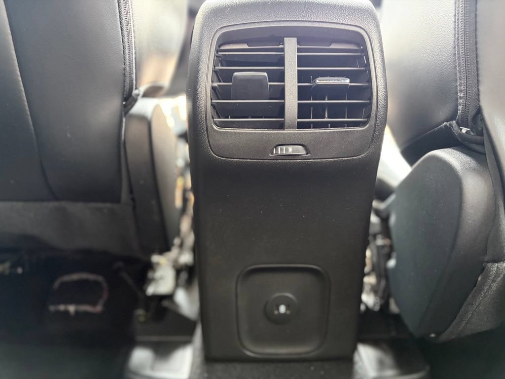 Used 2024 Ford Escape ST-Line w/ Tech Pack #1 AWD/4WD image 15