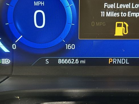 Used 2021 Ford Escape Titanium image 19