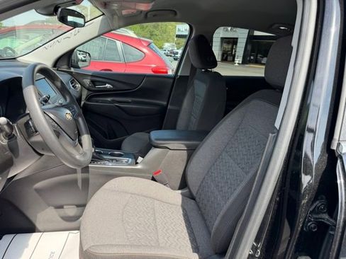 Certified 2023 Chevrolet Equinox LT FWD image 12