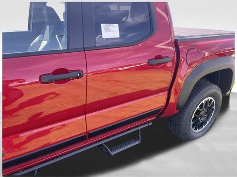 New 2025 Toyota Tacoma TRD Off-Road AWD/4WD image 6
