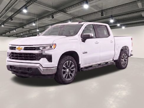 Used 2024 Chevrolet Silverado 1500 LT RWD image 1