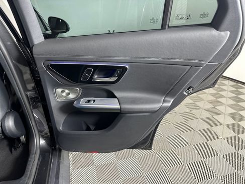 Certified 2024 Mercedes-Benz GLC 300 image 18