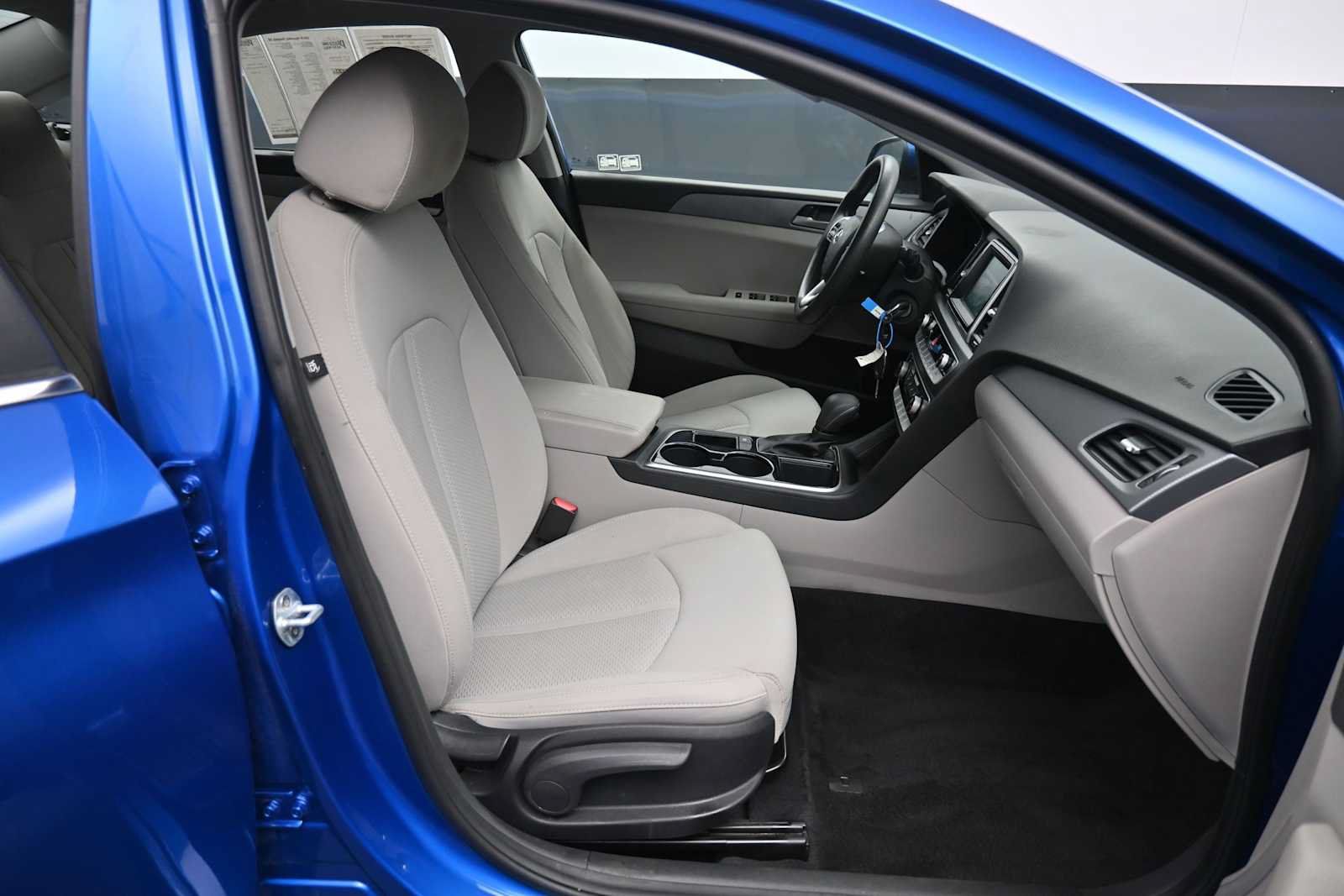Used 2019 Hyundai Sonata SE FWD image 23