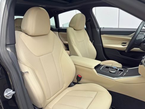 Used 2024 BMW i4 eDrive35 w/ Premium Package RWD image 41