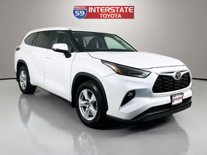 Certified 2025 Toyota Highlander LE