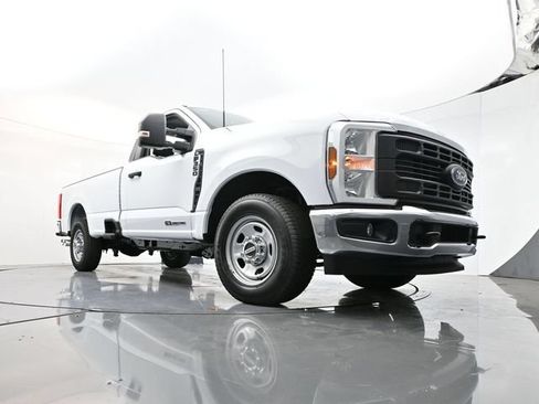 Used 2026 Ford F350 XL w/ XL Chrome Package RWD image 26