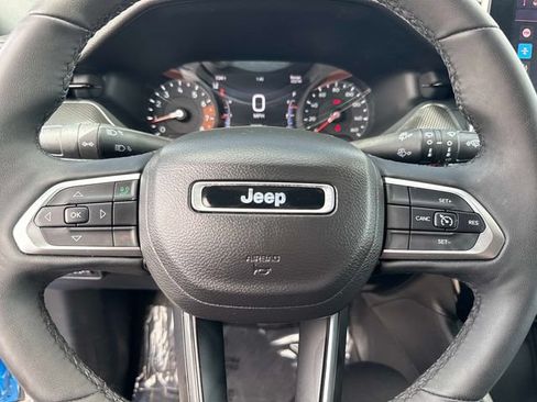 Used 2025 Jeep Compass Latitude w/ Altitude Special Edition AWD/4WD image 26