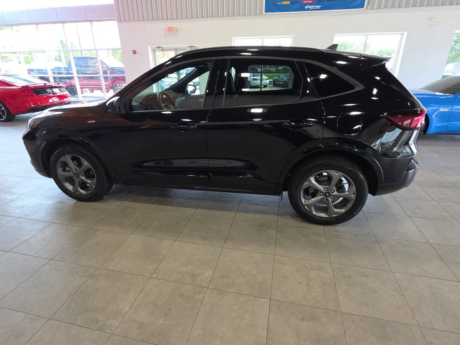 Used 2023 Ford Escape ST-Line Select w/ Tech Pack #1 AWD/4WD image 10