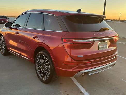 Used 2020 Lincoln Corsair Reserve w/ Equipment Group 201A image 11