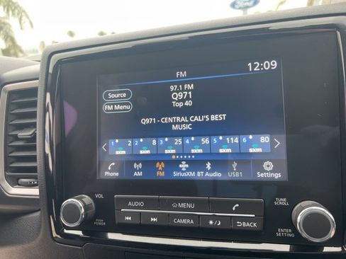 Used 2022 Nissan Frontier SV image 22