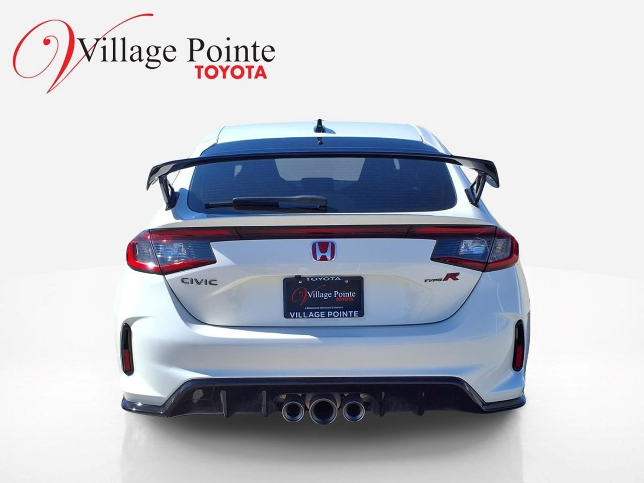 Used 2024 Honda Civic Type R image 4