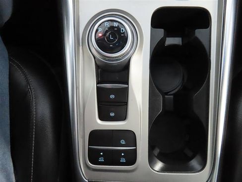 Used 2022 Ford Explorer Limited w/ Equipment Group 301A RWD image 27