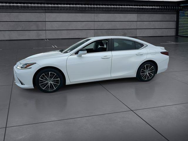 Certified 2024 Lexus ES 300h w/ Premium Package FWD image 5