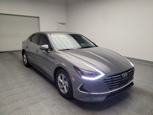 Used 2023 Hyundai Sonata SE FWD image 13