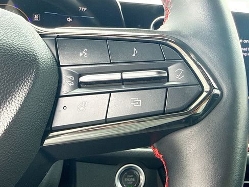 Used 2024 Chevrolet Traverse RS w/ LPO, Floor Liner Package AWD/4WD image 41