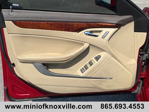 Used 2011 Cadillac CTS Luxury RWD image 14