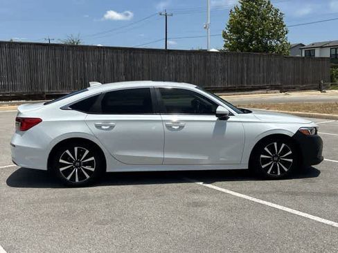 Used 2022 Honda Civic EX image 7