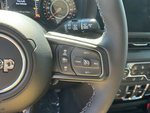 New 2025 Jeep Wrangler Sport S image 24