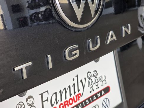 Used 2024 Volkswagen Tiguan S FWD image 8