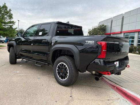 New 2026 Toyota Tacoma TRD Off-Road AWD/4WD image 6