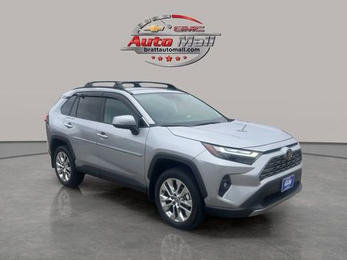 Used 2025 Toyota RAV4 Limited image 7