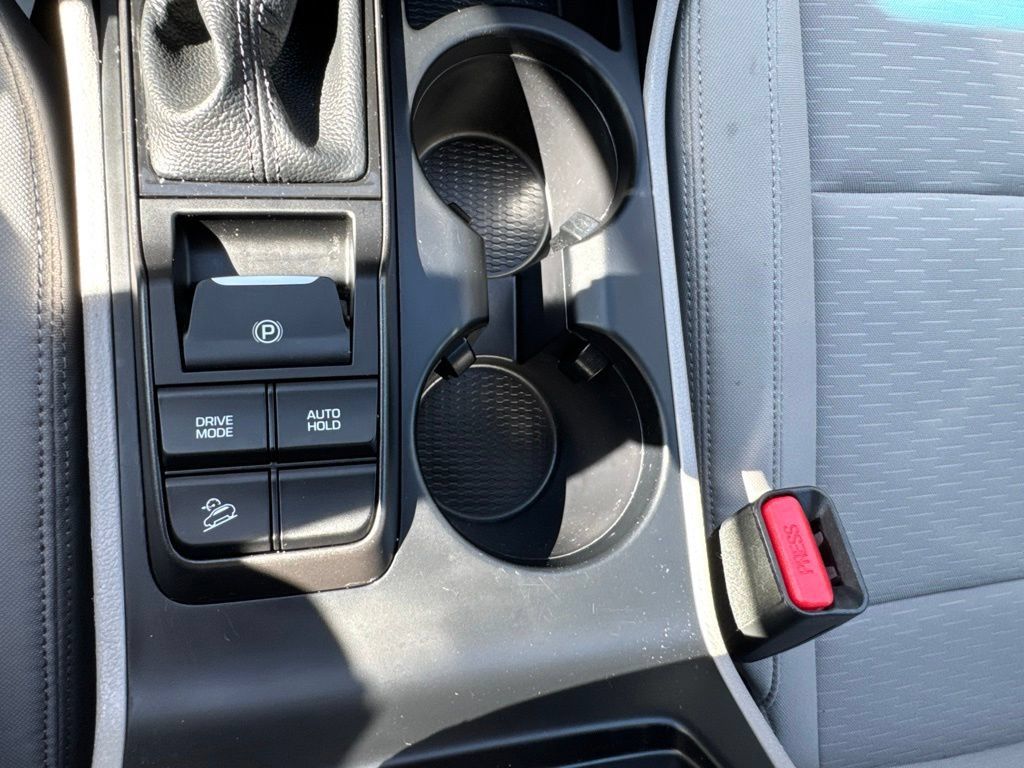 Used 2019 Hyundai Tucson SE w/ Cargo Package AWD/4WD image 21