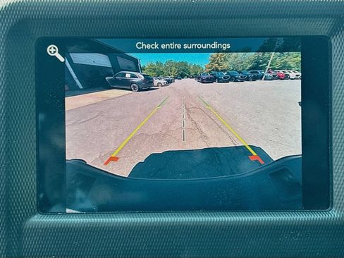 Used 2022 Jeep Gladiator Sport AWD/4WD image 14