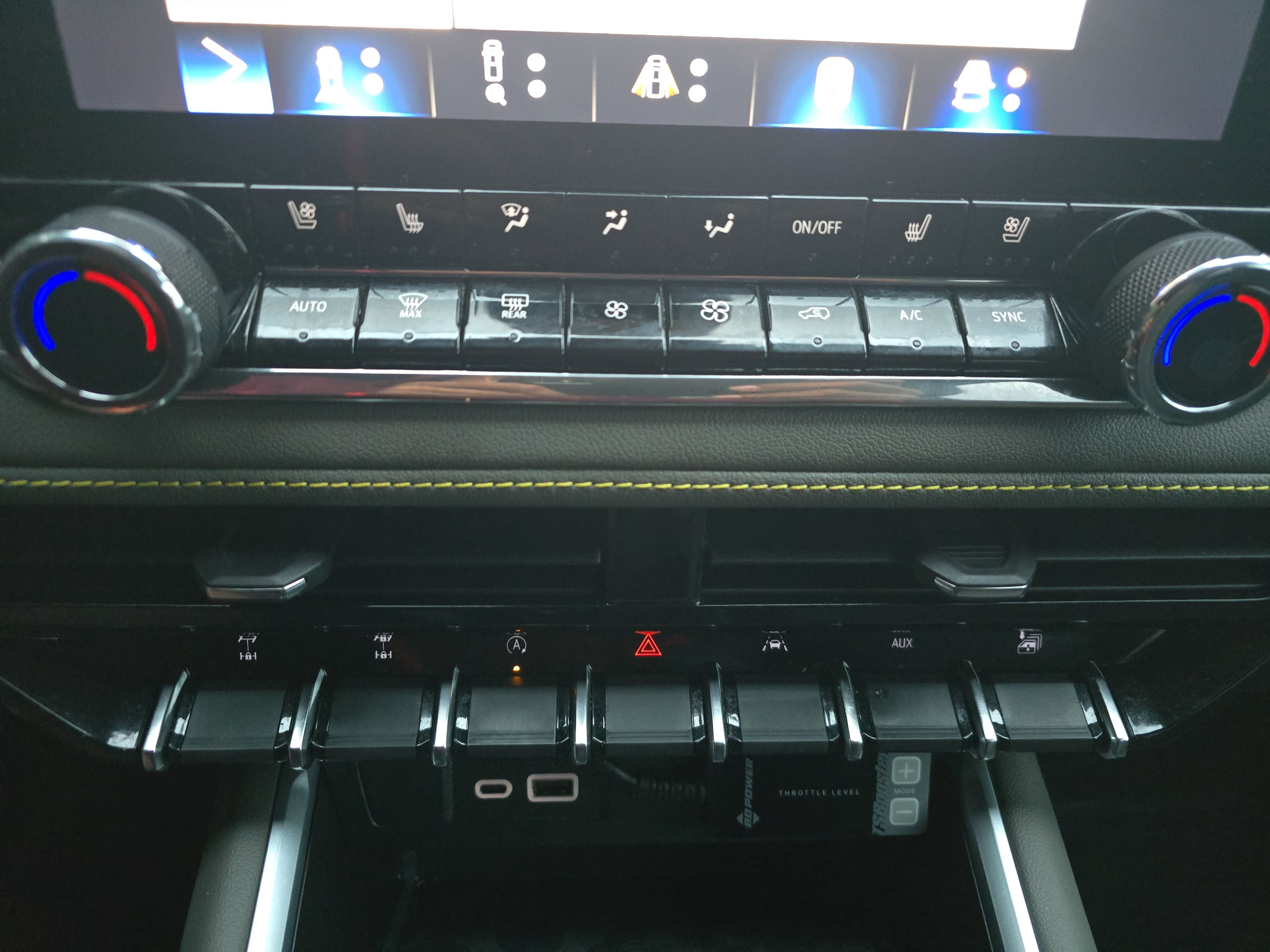 Used 2023 Chevrolet Colorado ZR2 w/ ZR2 Convenience Package III AWD/4WD image 20
