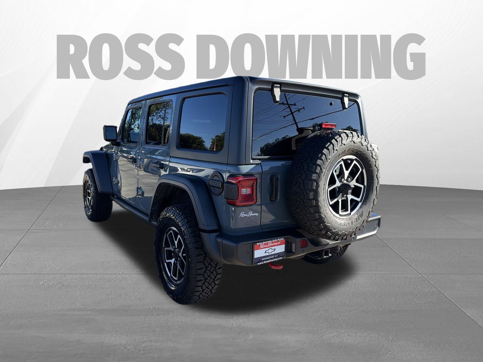 Used 2024 Jeep Wrangler Unlimited Rubicon w/ Technology Group AWD/4WD image 6