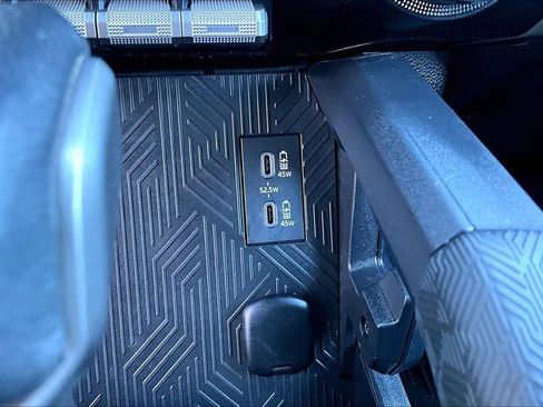 Used 2024 Toyota Tacoma SR5 image 32