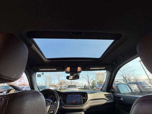 Used 2024 Dodge Durango R/T image 38