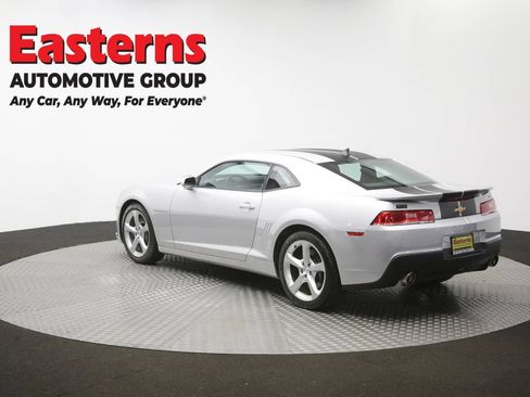 Used 2015 Chevrolet Camaro SS RWD image 60
