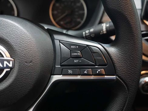 Used 2024 Nissan Altima 2.5 SV image 23