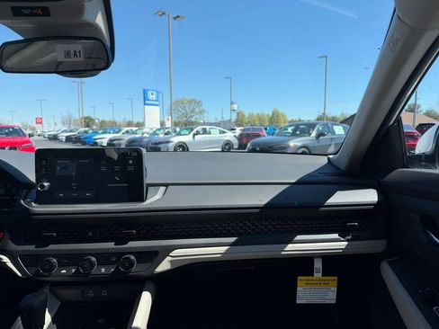 New 2026 Honda Accord LX image 20