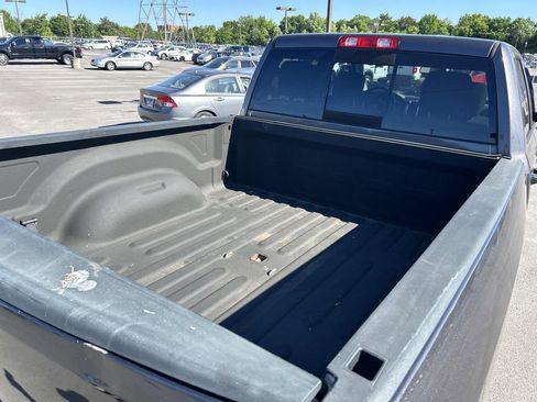 Used 2017 RAM 2500 SLT RWD image 14