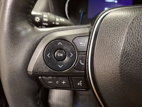 Used 2022 Toyota RAV4 Limited image 20