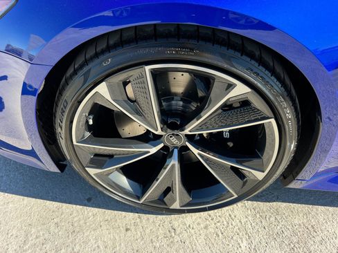 Used 2022 Audi RS 7 Sportback w/ Black Optic Package image 11