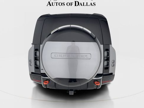 Used 2024 Land Rover Defender 130 X image 10