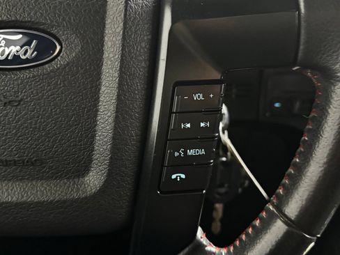 Used 2014 Ford F150 FX4 w/ Equipment Group 402A Luxury AWD/4WD image 23