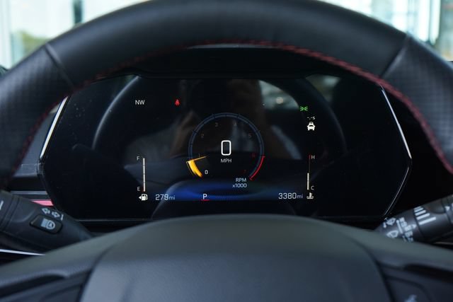 Used 2026 Chevrolet Trax RS w/ Sunroof Package FWD image 16