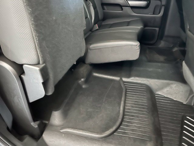 Used 2018 GMC Sierra 2500 SLT w/ All Terrain HD Package AWD/4WD image 34