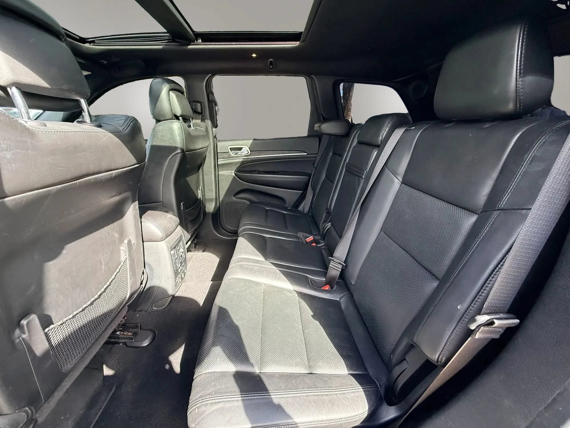 Used 2019 Jeep Grand Cherokee Limited w/ Luxury Group II RWD image 12