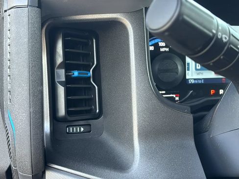 Used 2024 Ford Bronco Black Diamond AWD/4WD image 16