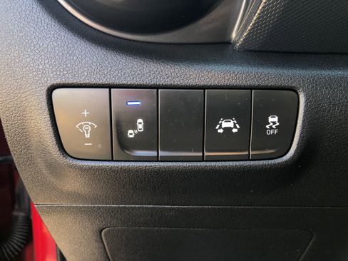 Used 2020 Hyundai Kona SEL w/ Cargo Package AWD/4WD image 11
