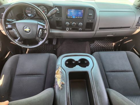 Used 2011 Chevrolet Silverado 1500 LS RWD image 8