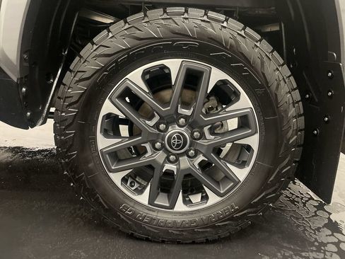 Used 2023 Toyota Tundra Limited w/ Power Package AWD/4WD image 26