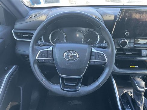 Used 2024 Toyota Highlander XSE image 26