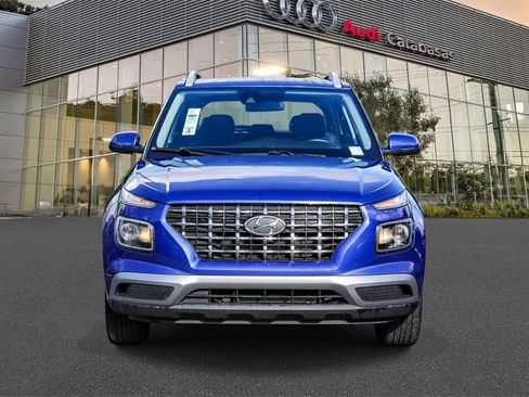 Used 2022 Hyundai Venue SEL image 6